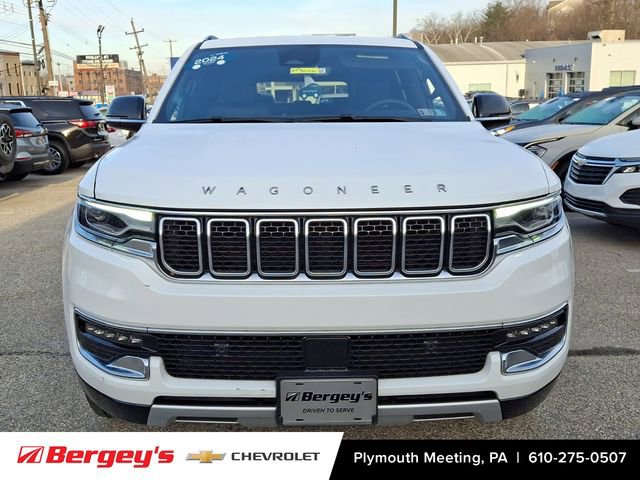 Used 2024 Jeep Wagoneer L Series II w/ Flexible Seating Group image 3