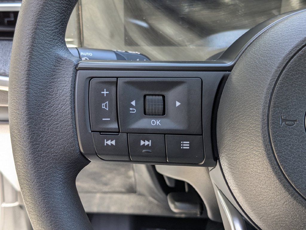 New 2026 Nissan Kicks SV w/ Cold Weather Package AWD/4WD image 16