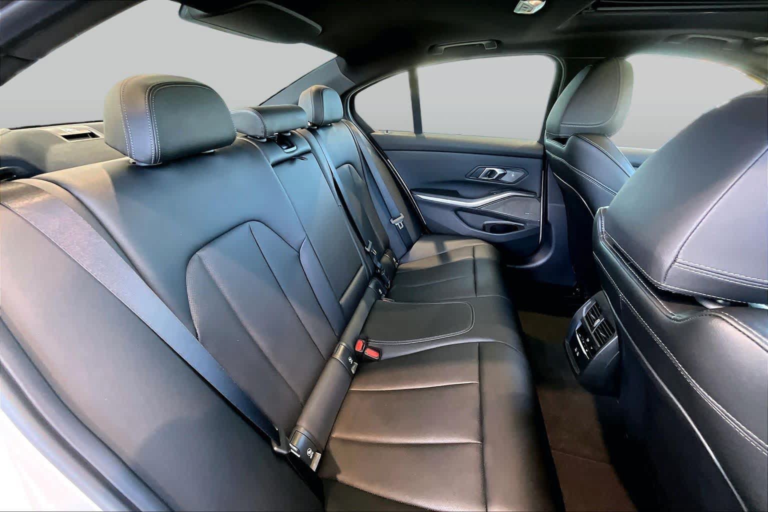 Used 2026 BMW M340i RWD image 21