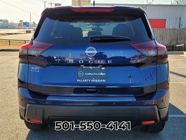 Used 2026 Nissan Rogue SV image 6