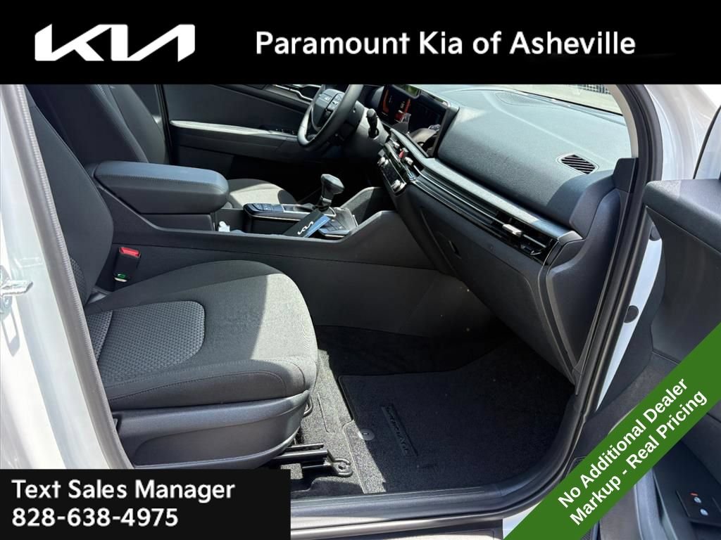 New 2026 Kia Sportage LX AWD/4WD image 18