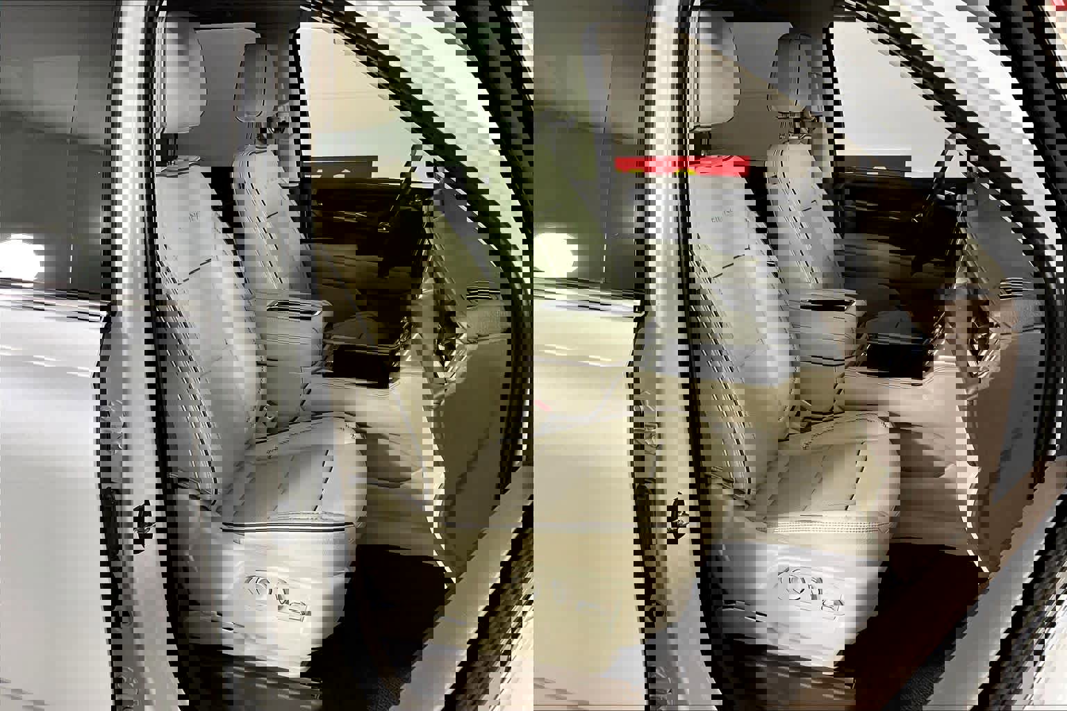 Certified 2023 GMC Yukon XL Denali image 8