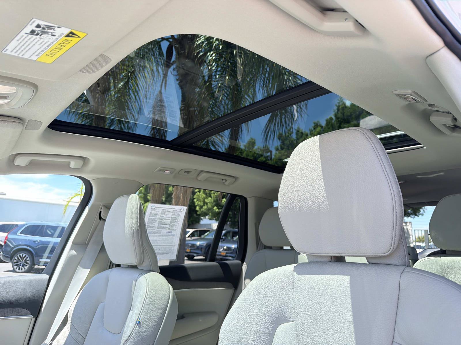 Certified 2023 Volvo XC90 B5 Plus w/ Protection Package Premier AWD/4WD image 35