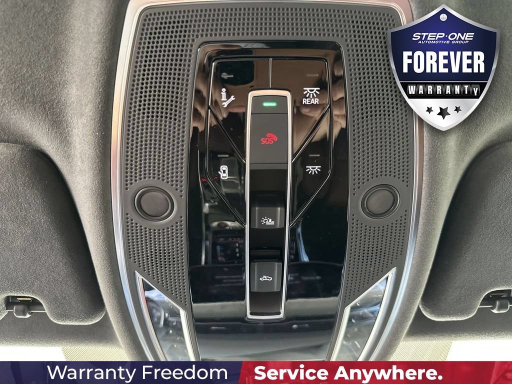 Used 2024 Audi S8 AWD/4WD image 26