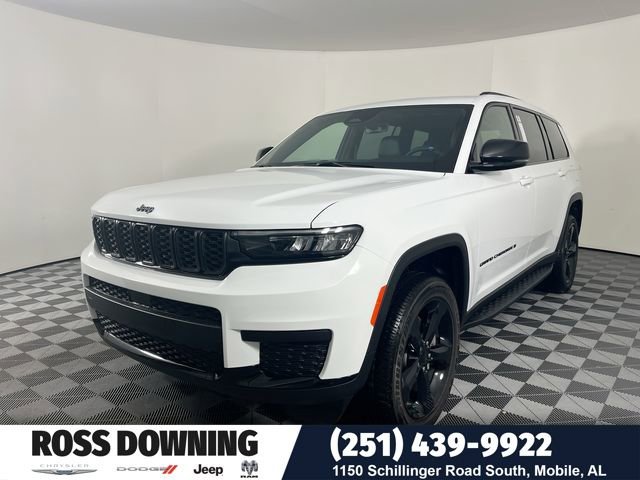 New 2025 Jeep Grand Cherokee L Altitude image 1