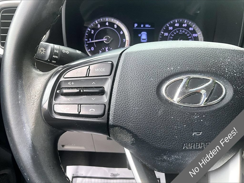 Used 2021 Hyundai Venue SEL FWD image 11
