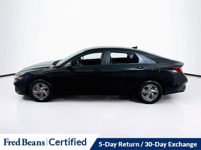 Certified 2024 Hyundai Elantra SE FWD image 4