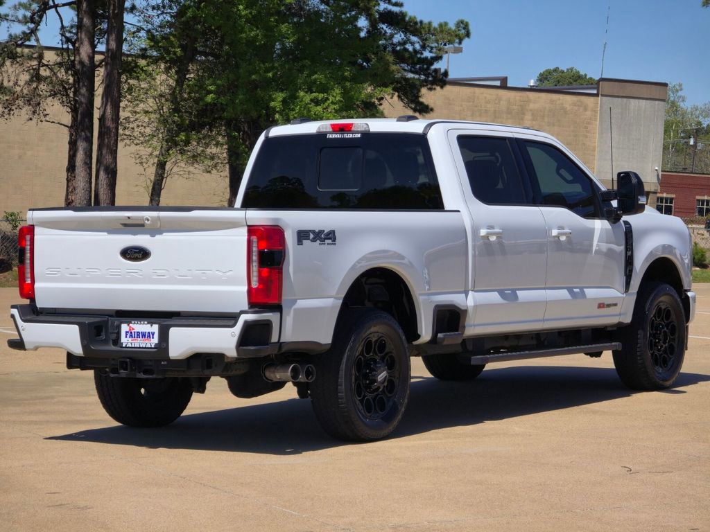 Used 2023 Ford F250 Lariat w/ Black Appearance Package image 4
