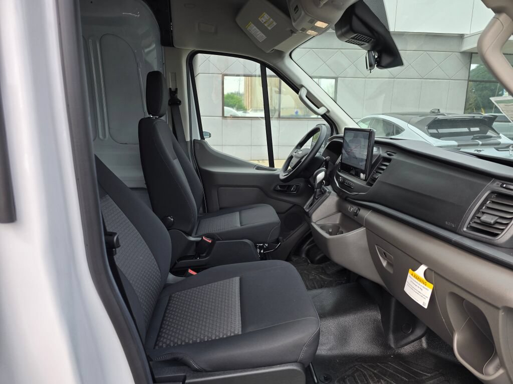 New 2026 Ford Transit 250 148 Medium Roof Extended AWD image 10