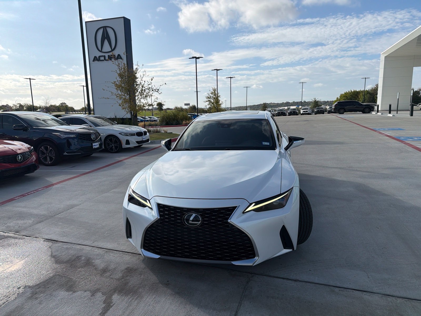 Used 2023 Lexus IS 300 w/ Comfort Package RWD image 5