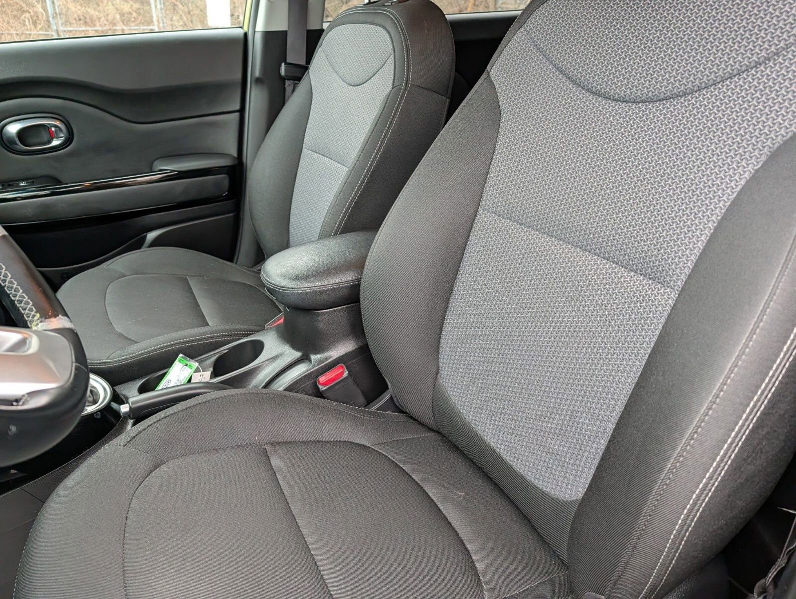 Used 2018 Kia Soul + w/ Audio Package image 19