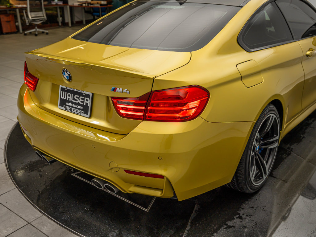 Used 2016 BMW M4 Coupe RWD image 19