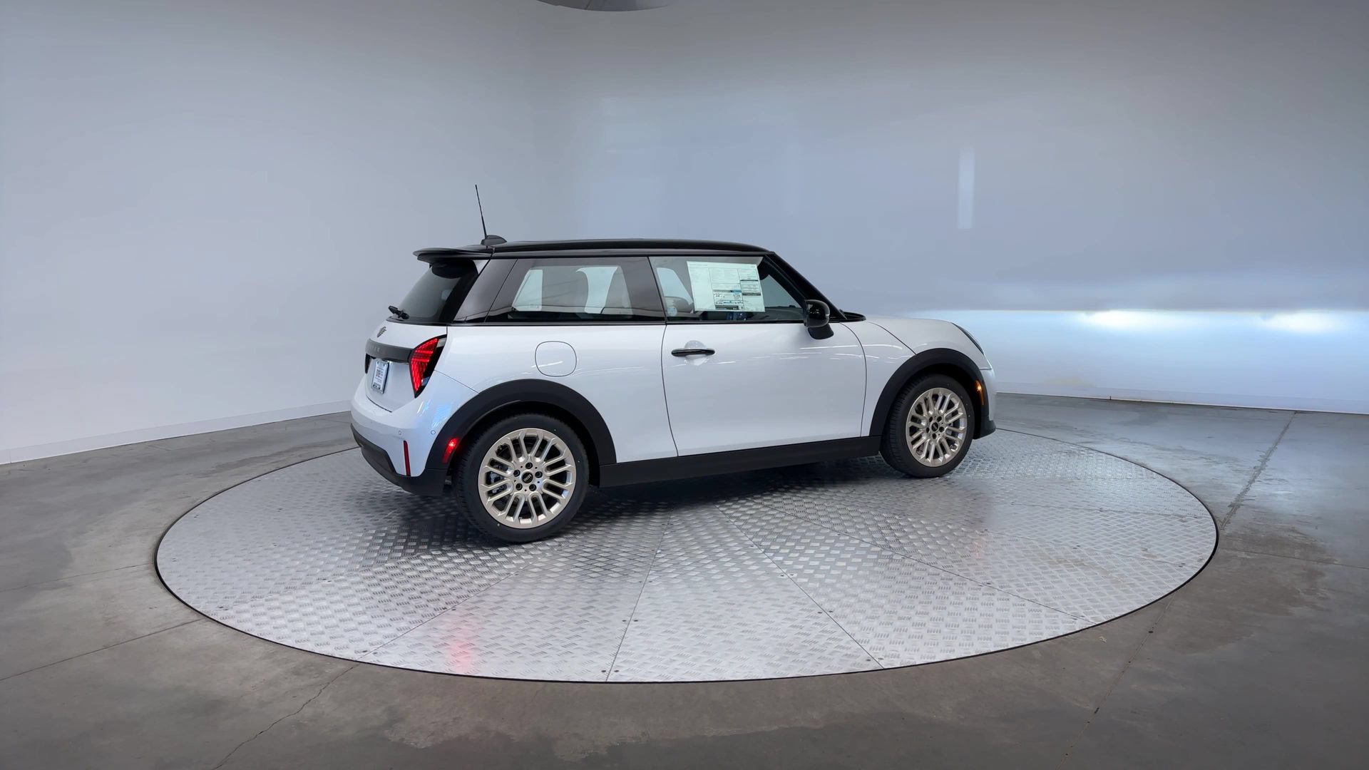 Used 2026 MINI Cooper S FWD image 3