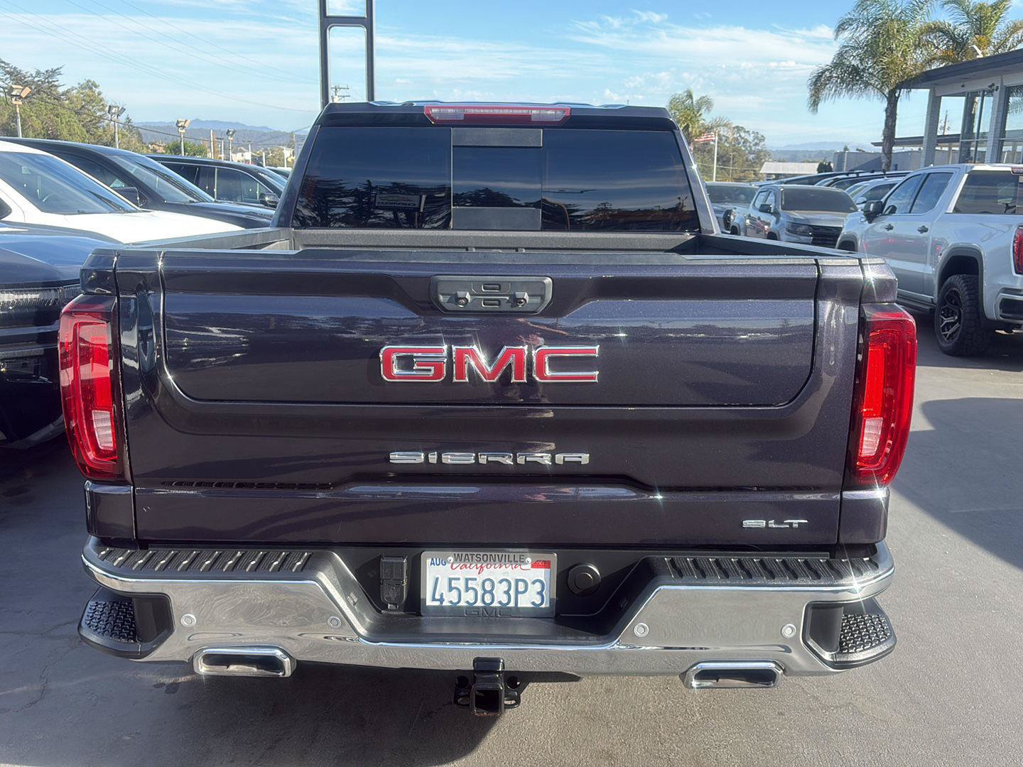 Used 2022 GMC Sierra 1500 SLT w/ SLT Premium Plus Package AWD/4WD image 4
