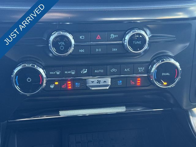 Used 2025 Ford F150 Lariat w/ Equipment Group 502A High image 19