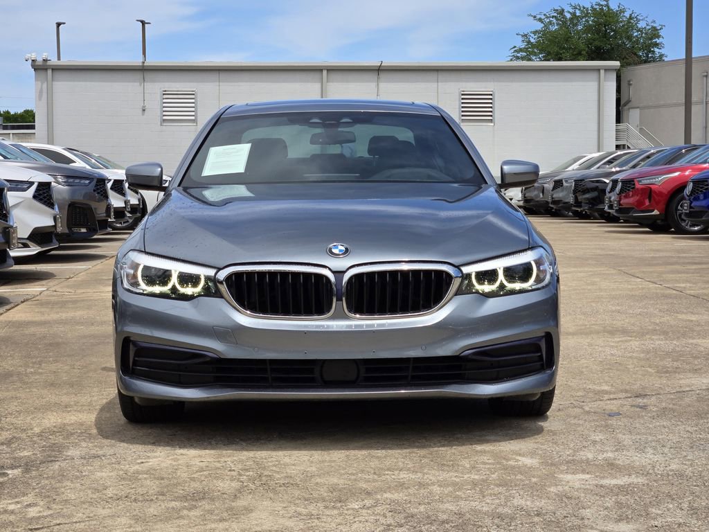 Used 2019 BMW 530i xDrive AWD/4WD image 4