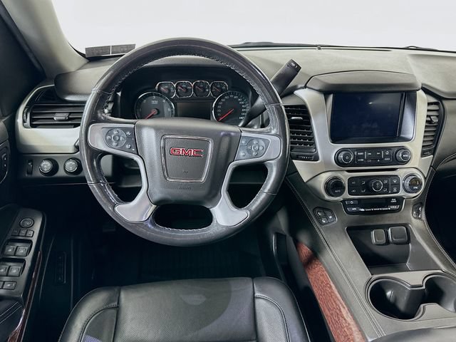 Used 2020 GMC Yukon XL SLT w/ Premium Edition AWD/4WD image 24