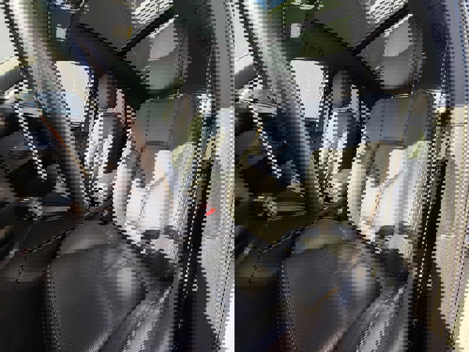 Certified 2023 Porsche Macan S image 9