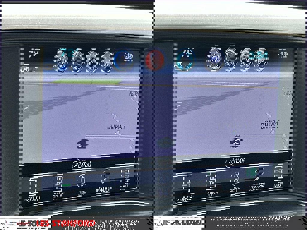 Used 2018 GMC Sierra 1500 SLT AWD/4WD image 28