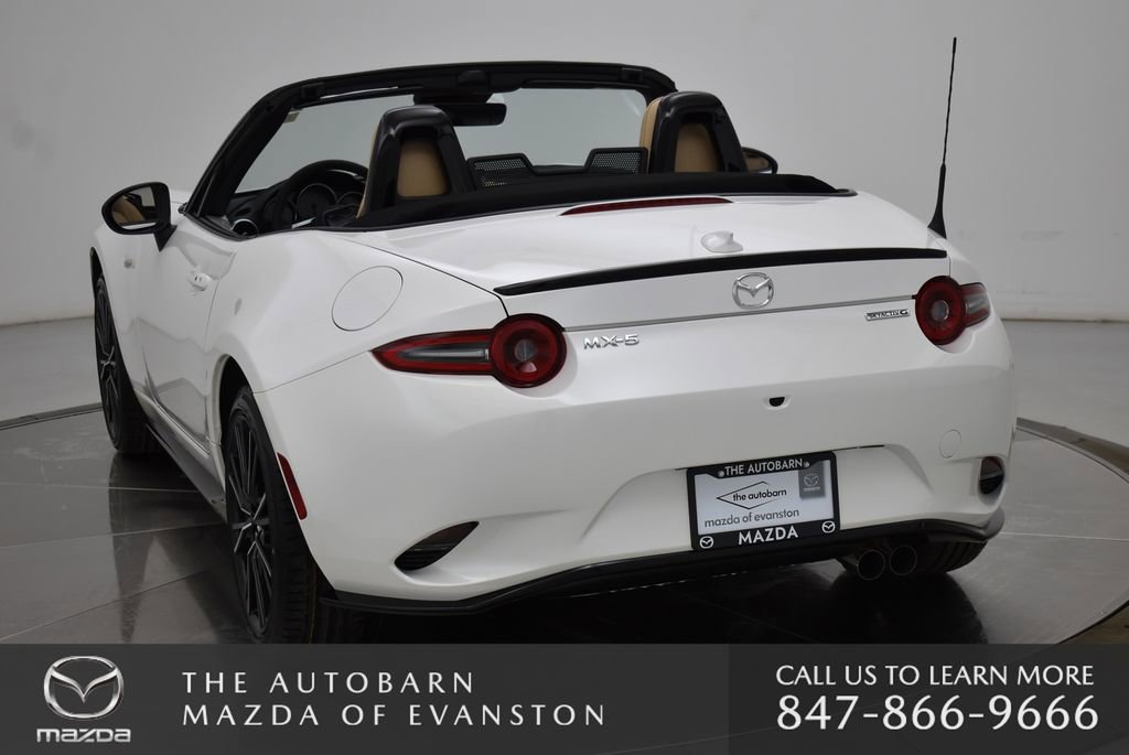 New 2025 MAZDA MX-5 Miata Grand Touring w/ Appearance Package image 16