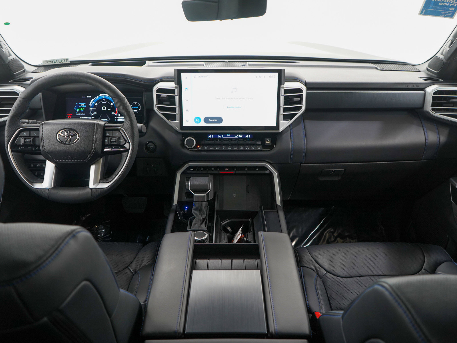 Used 2025 Toyota Sequoia Platinum image 16