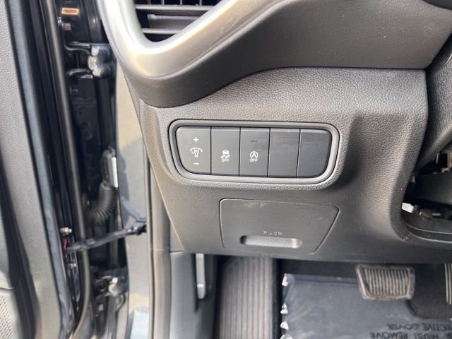 Used 2024 Kia Soul LX w/ Option Group 015 image 14