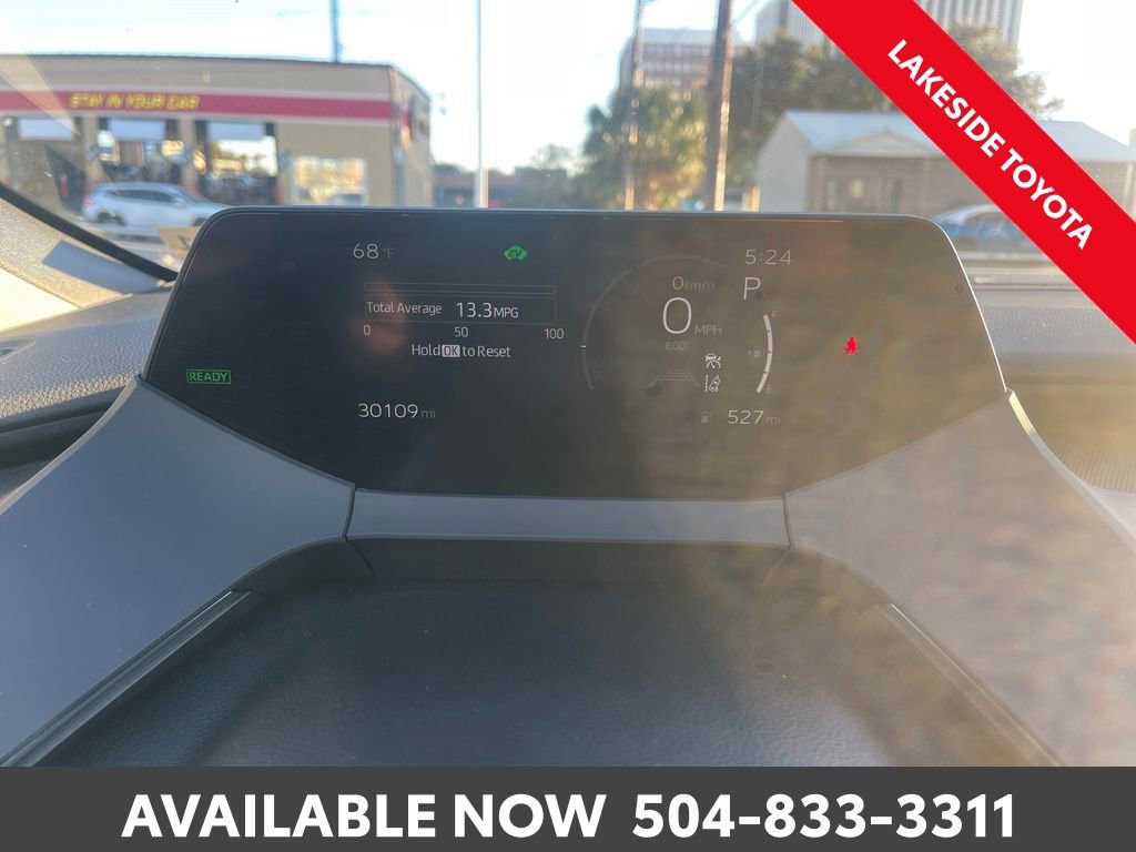 Certified 2023 Toyota Prius LE image 32