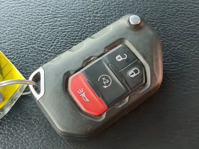 Used 2021 Jeep Gladiator Sport image 27