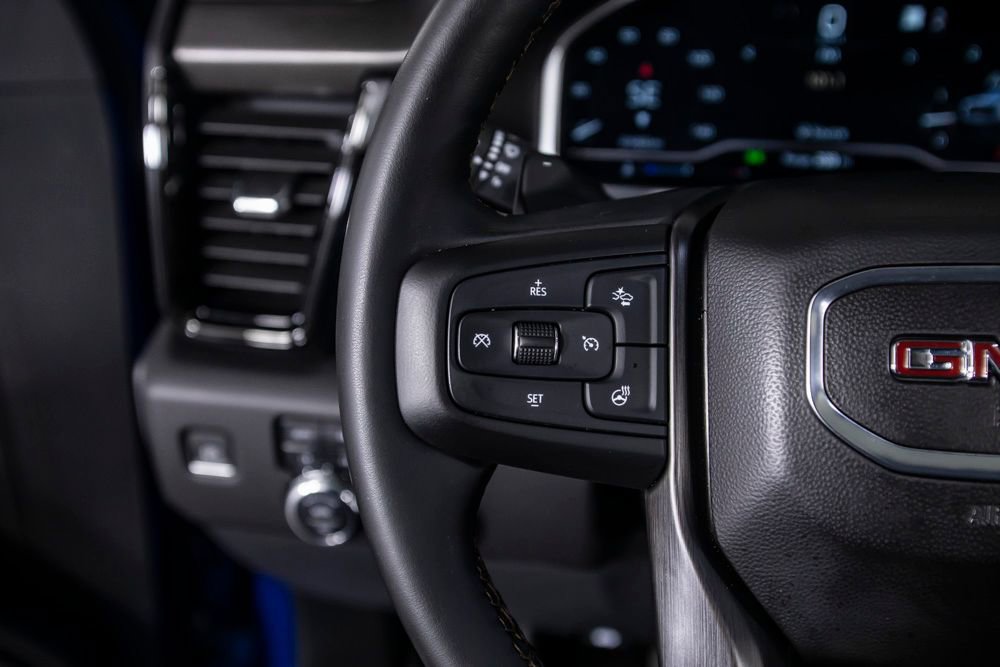 Used 2023 GMC Sierra 1500 AT4 w/ Technology Package AWD/4WD image 37