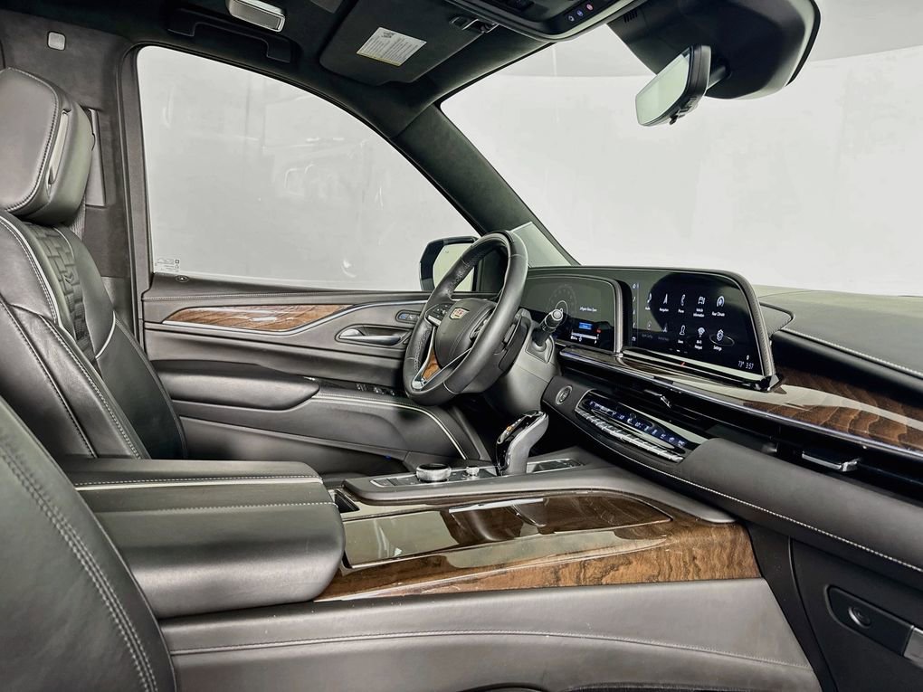 Used 2022 Cadillac Escalade Sport Platinum AWD/4WD image 36