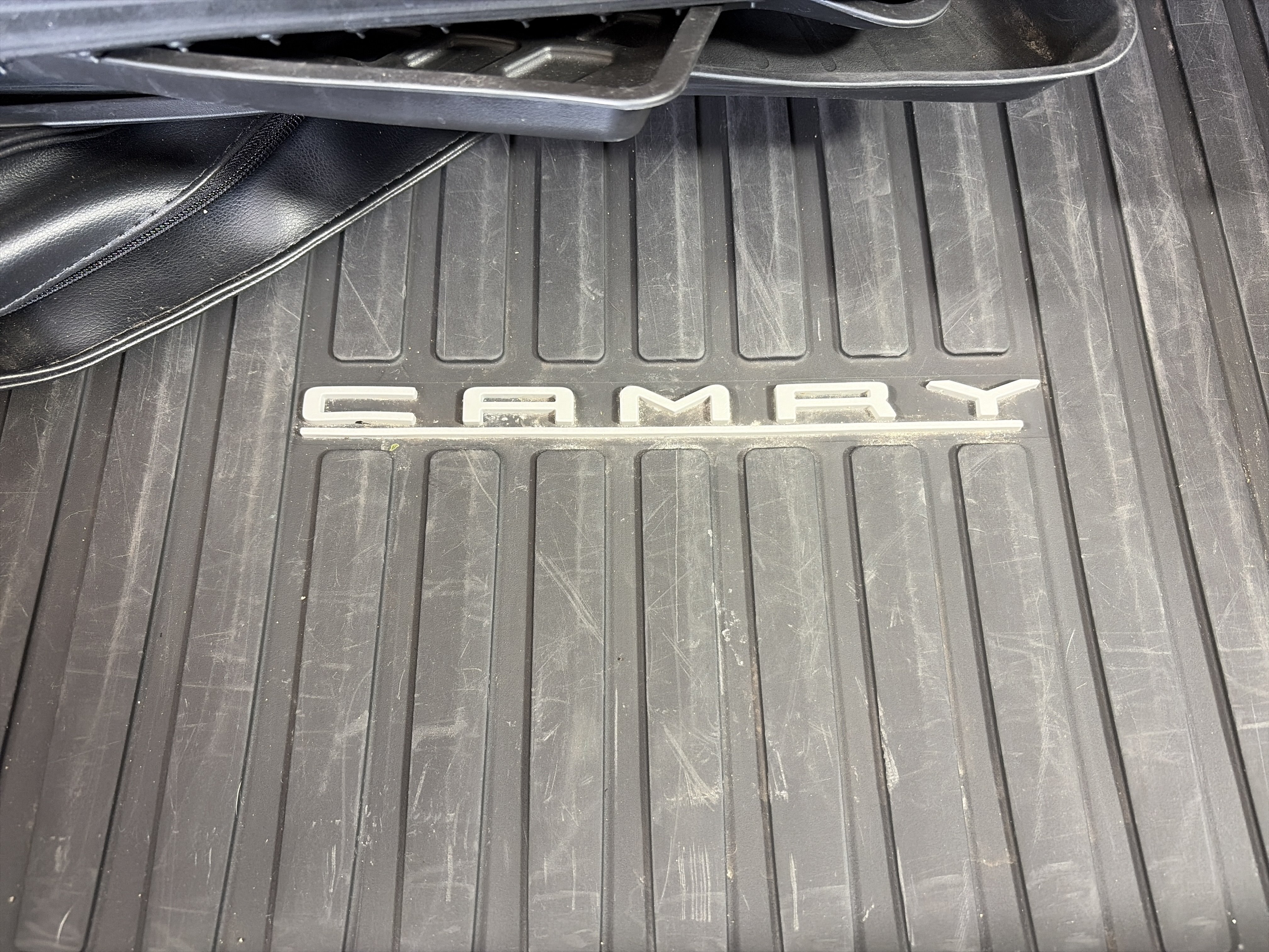 Used 2021 Toyota Camry SE FWD image 15