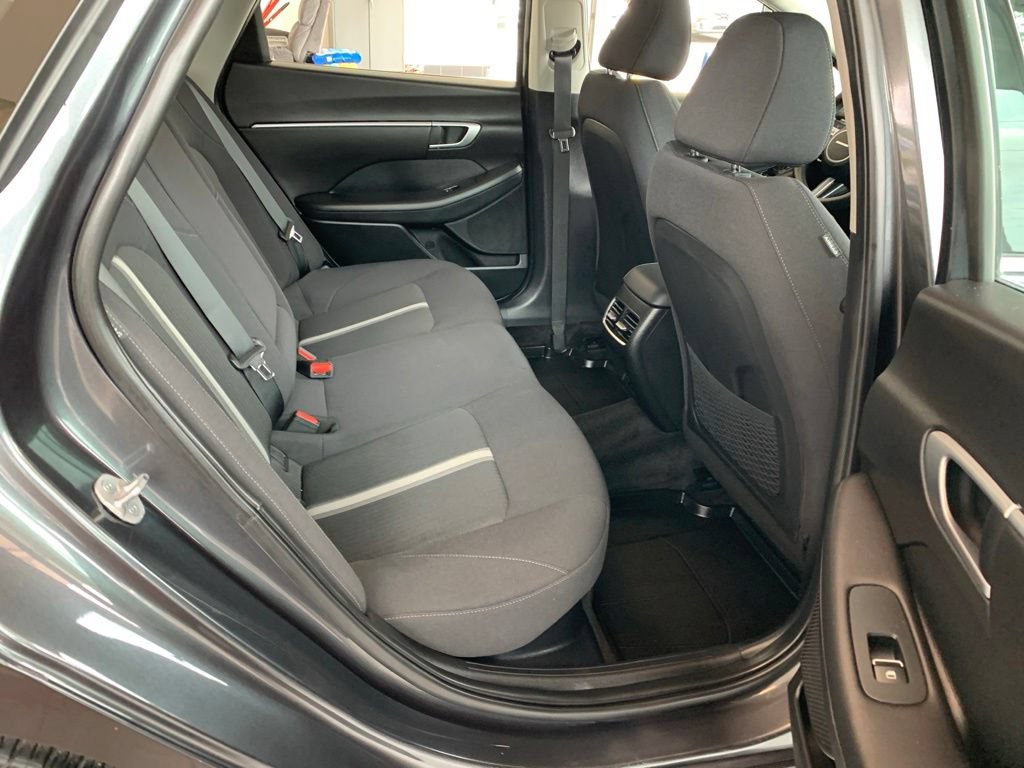 Certified 2024 Hyundai Sonata SEL FWD image 17