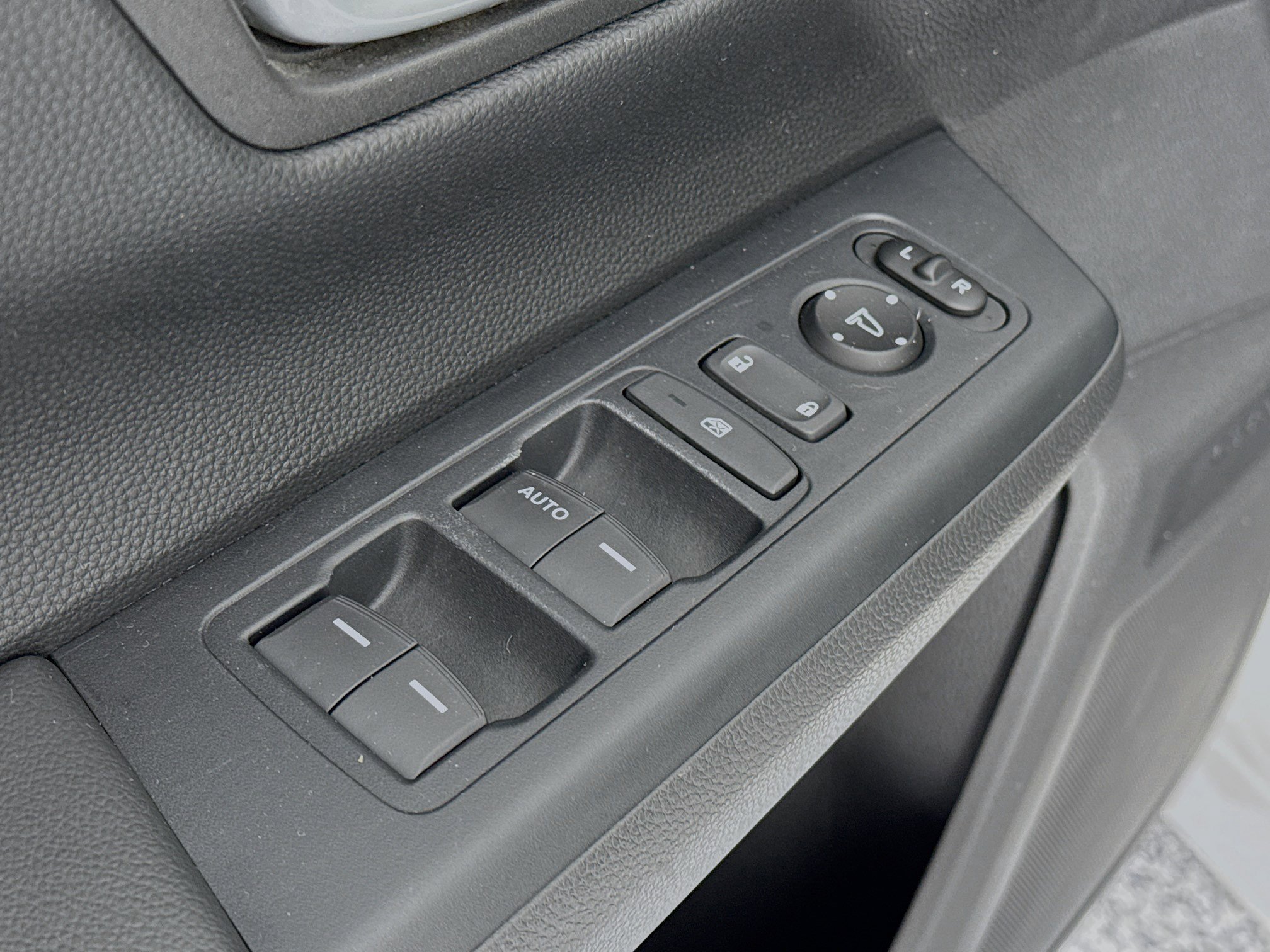 Certified 2023 Honda CR-V LX image 17