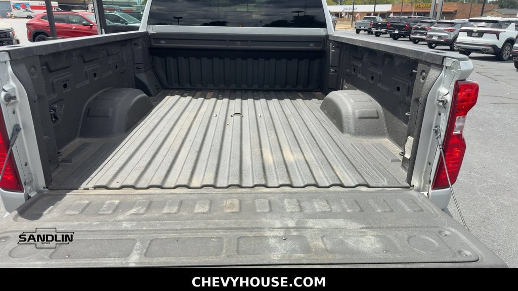 Used 2023 Chevrolet Silverado 2500 Custom w/ Custom Value Package AWD/4WD image 24