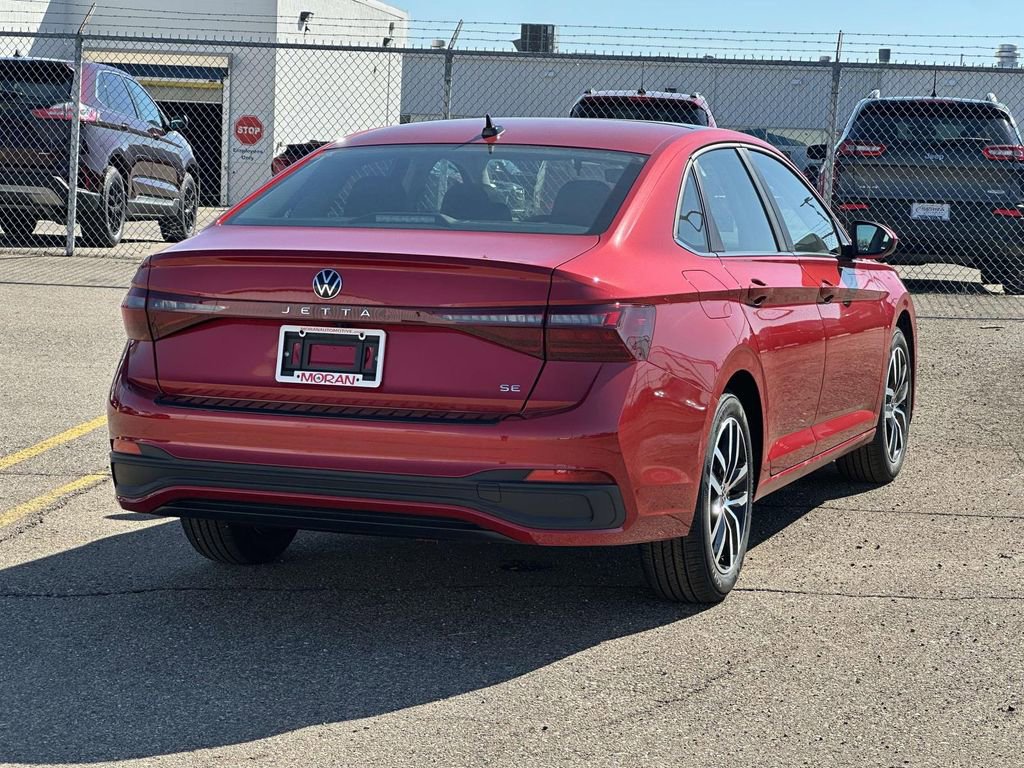New 2026 Volkswagen Jetta SE image 4