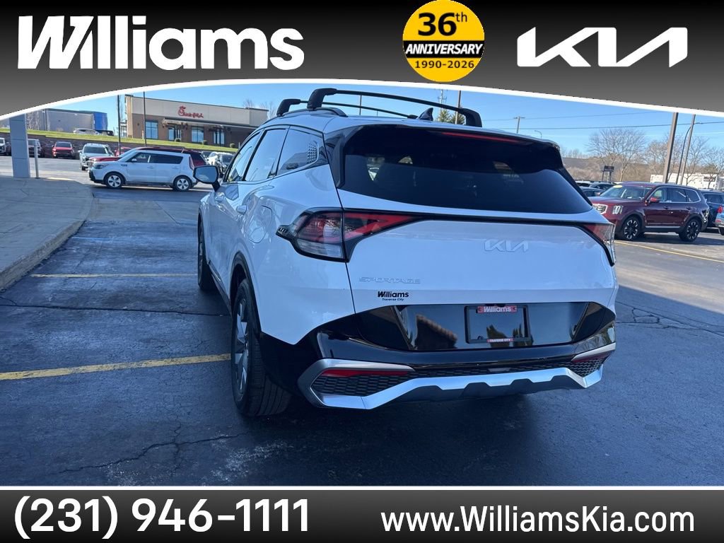 Used 2024 Kia Sportage SX image 10