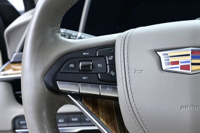 Used 2022 Cadillac Escalade Premium Luxury Platinum AWD/4WD image 30