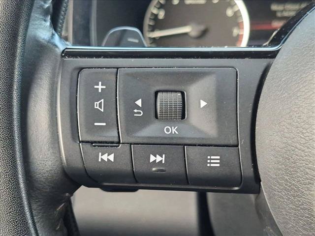 Used 2023 Nissan Pathfinder SV FWD image 12