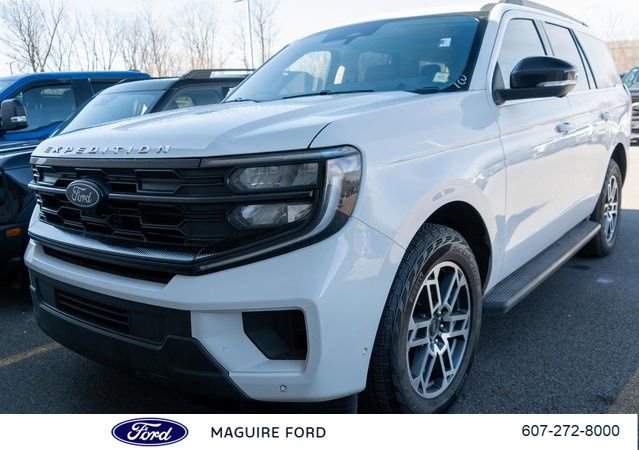 Used 2025 Ford Expedition Active