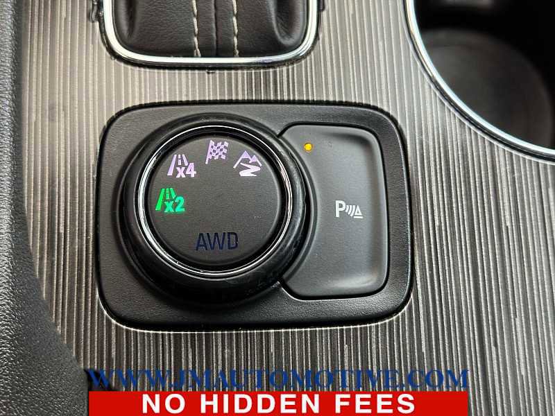 Used 2019 GMC Acadia SLT image 35