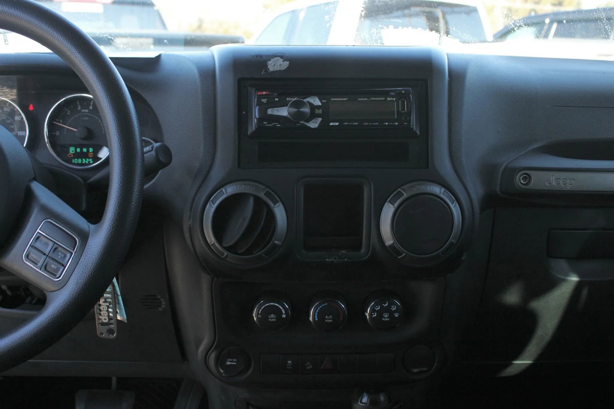 Used 2012 Jeep Wrangler Unlimited Sport w/ Max Tow Pkg image 17