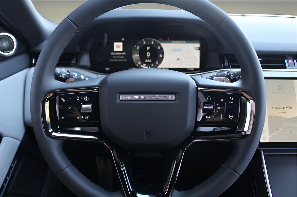 Used 2026 Land Rover Range Rover Evoque S AWD/4WD image 19