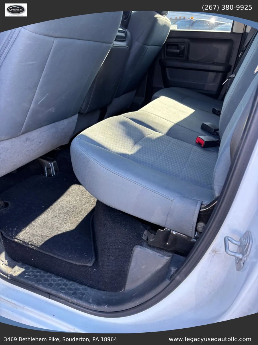 Used 2018 RAM 1500 Express w/ Express Value Package AWD/4WD image 27