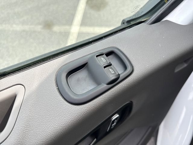 Used 2024 Ford Transit 250 148 Medium Roof w/ Load Area Protection Package RWD image 18