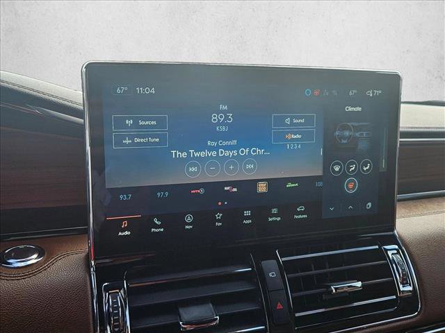 Used 2024 Lincoln Navigator Reserve image 23