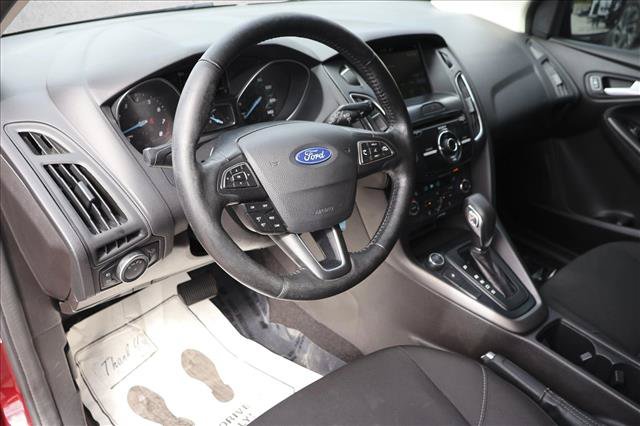 Used 2017 Ford Focus SEL w/ Winter Package FWD image 10