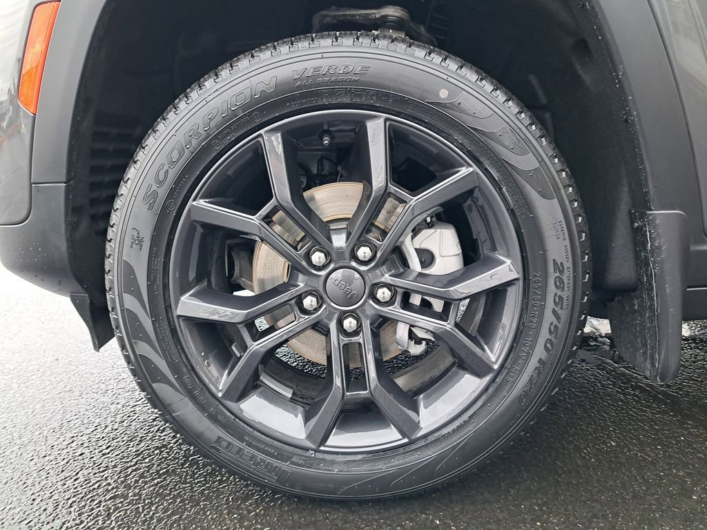 New 2025 Jeep Grand Cherokee Limited w/ MOPAR Finishing Package image 28