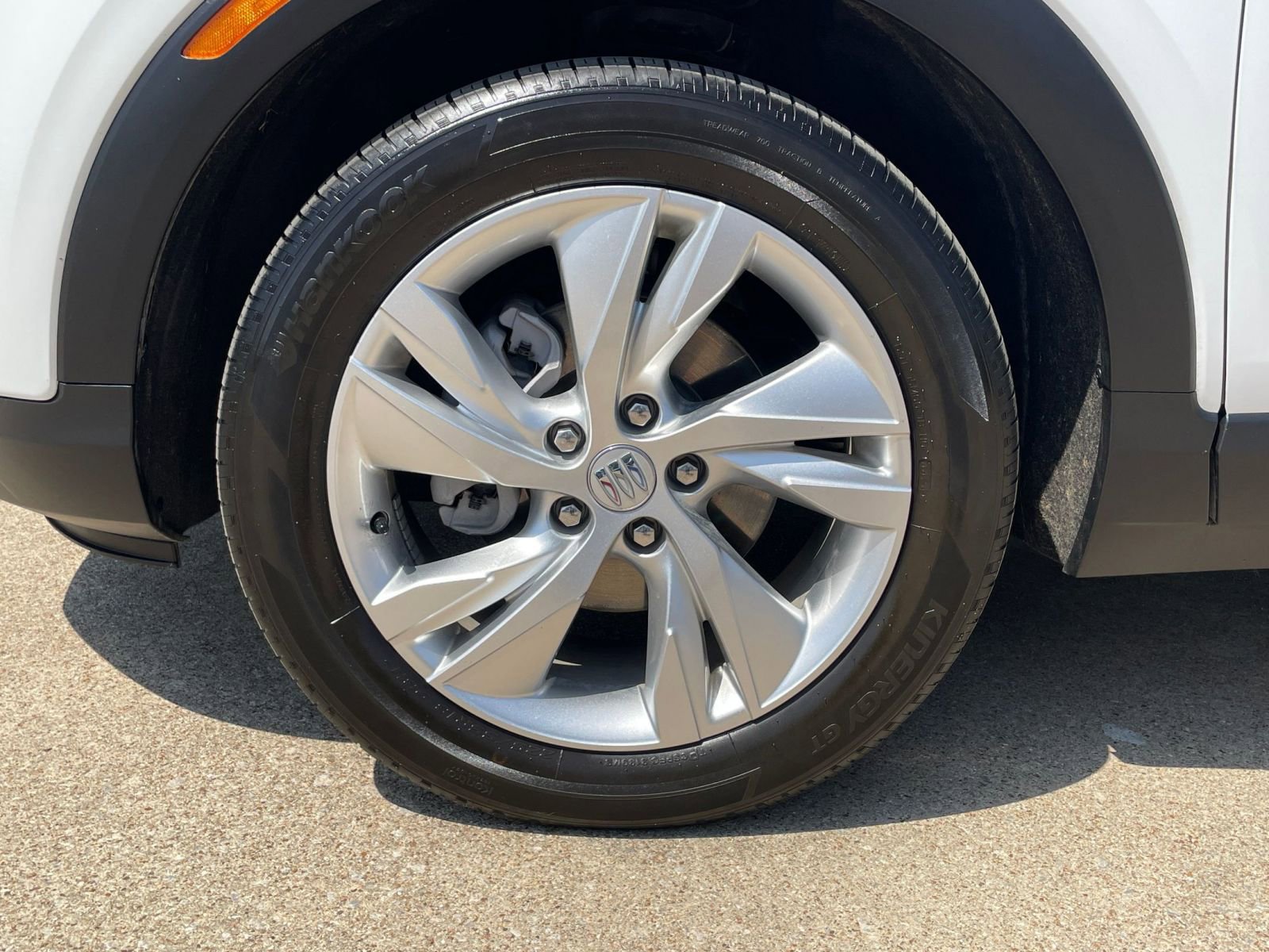 Used 2025 Buick Encore GX Preferred image 33