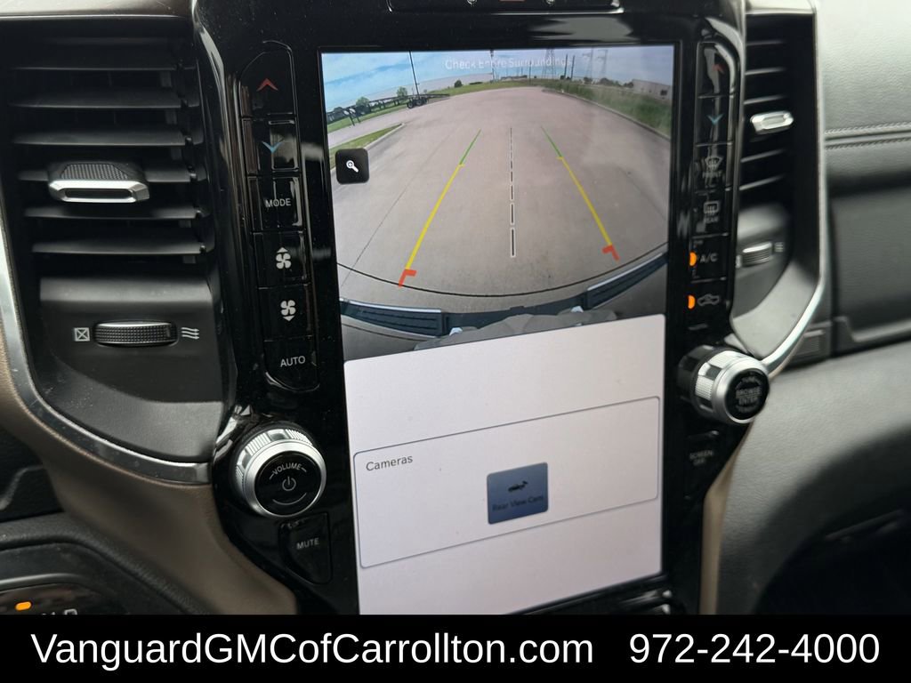 Used 2022 RAM 1500 Laramie AWD/4WD image 19