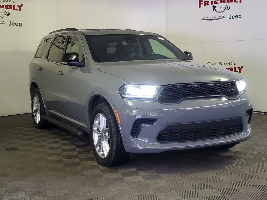 Used 2025 Dodge Durango GT image 2